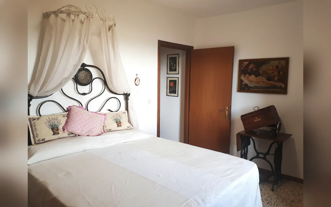 Camera con bagno privato — Il poggetto di Barbara, Scansano (Toscana) (foto 5)